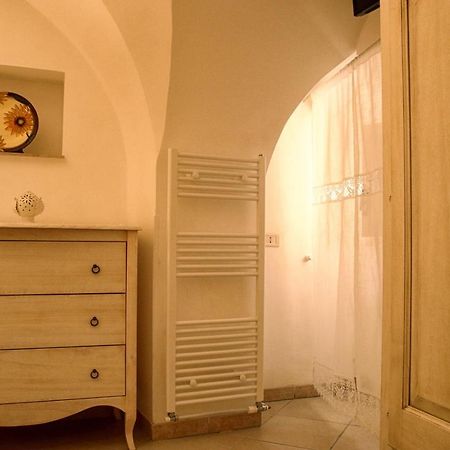 Casetta Nel Centro Storico Di Cisternino Extérieur photo